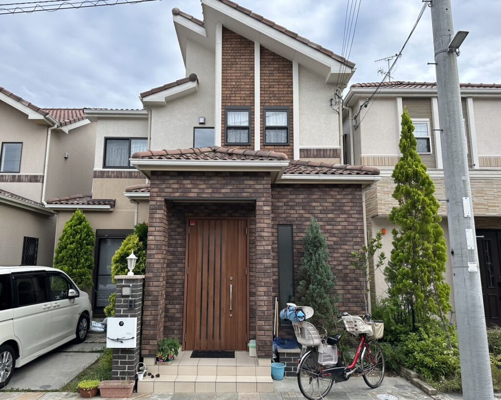 【箕面市 池田市 豊中市】池田市 M様邸 塗装工事完工【外壁塗装・防水工事専門店】 | ブログ| 箕面市周辺【細かい見積り】外壁塗装と屋根塗装の専門店