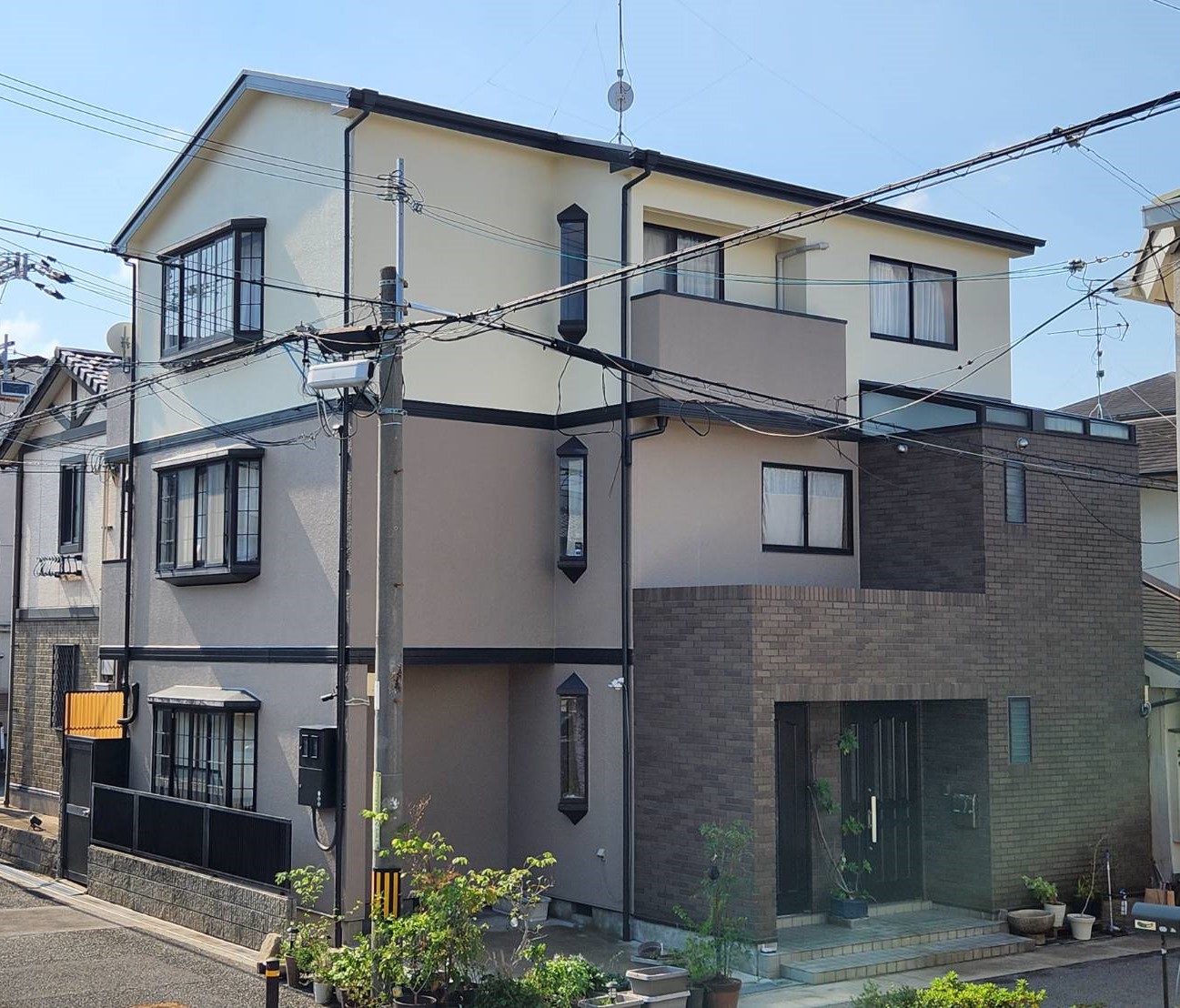 【箕面市 池田市 豊中市】豊中市 F様邸 塗装工事完工 【外壁塗装・防水工事専門店】 | ブログ| 箕面市周辺【細かい見積り】外壁塗装と屋根 ...