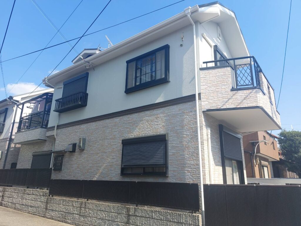 【箕面市 池田市 豊中市】箕面市 Y様邸 塗装工事完工 【外壁塗装・防水工事専門店】 | ブログ| 箕面市周辺【細かい見積り】外壁塗装と屋根 ...