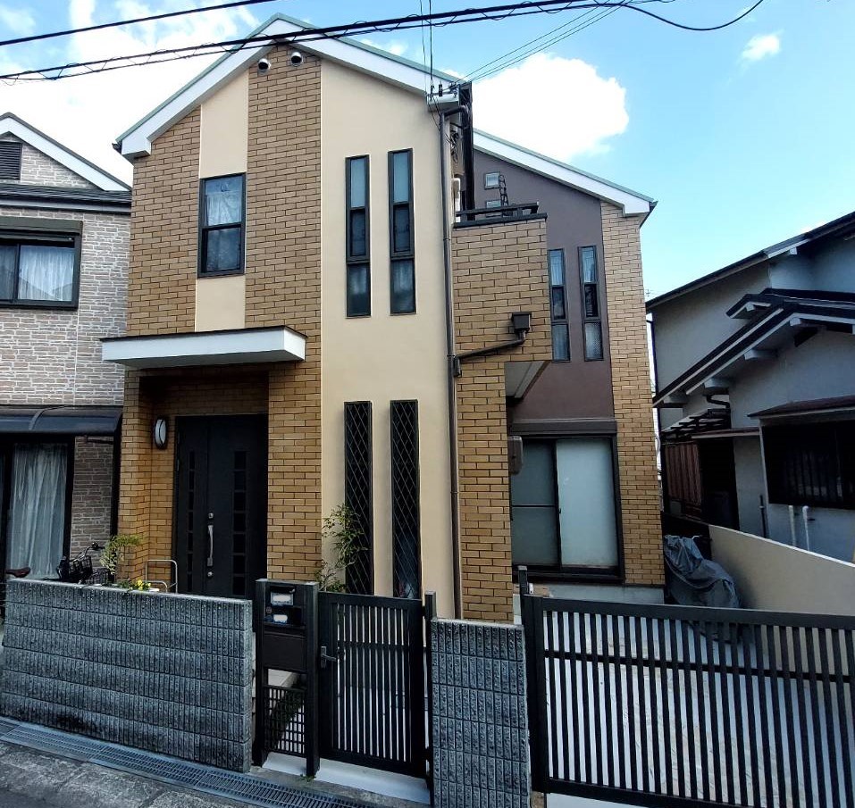 【箕面市 池田市 豊中市】豊中市 Y様邸 塗装工事完工 【外壁塗装・雨漏り・防水工事専門店】 | ブログ| 箕面市周辺【細かい見積り】外壁塗装 ...