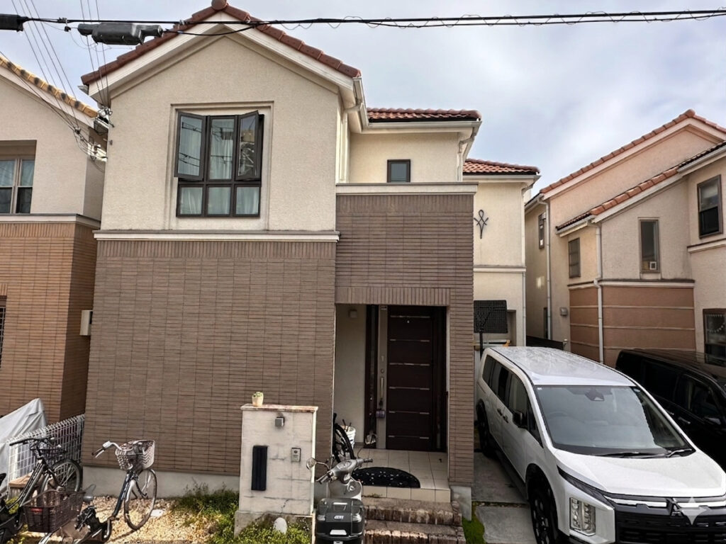 【箕面市 池田市 豊中市】箕面市 K様邸 塗装工事 【外壁塗装・雨漏り・防水工事専門店】 | ブログ| 箕面市周辺【細かい見積り】外壁塗装と ...